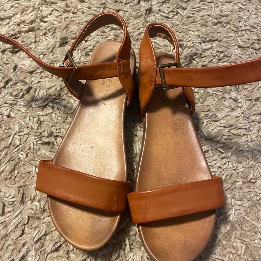 Rick and Candy small platform sandals. Great for this Spring and Summer seasons!